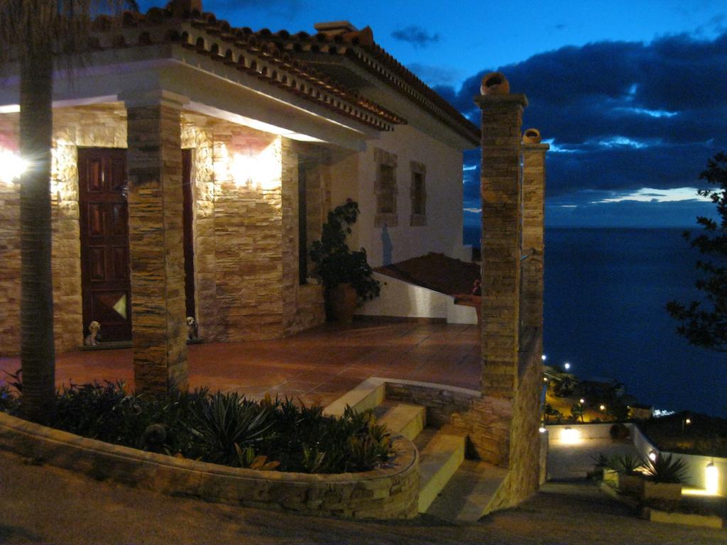 Villa Isabela - Car Rental For Free Caniço Eksteriør bilde